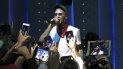 En esta fotografía del 21 de agosto de 2019 el cantante puertorriqueño Jhay Cortez durante un concierto privado en la Ciudad de México. Cortez lanzó el sencillo “Dime a ve” el 2 de julio de 2020. En esta fotografía del 21 de agosto de 2019 el cantante puertorriqueño Jhay Cortez durante un concierto privado en la Ciudad de México. Cortez lanzó el sencillo “Dime a ve” el 2 de julio de 2020.