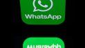 Facebook y su servicio de mensajería WhatsApp dijeron el 7 de julio de 2020 que están suspendiendo las solicitudes del gobierno de Hong Kong y las autoridades policiales para obtener información sobre los usuarios. Facebook y su servicio de mensajería WhatsApp dijeron el 7 de julio de 2020 que están suspendiendo las solicitudes del gobierno de Hong Kong y las autoridades policiales para obtener información sobre los usuarios.