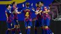 Jugadores del Barcelona felicitan al uruguayo Luis Suárez tras anotar el único gol contra el Espanyol el miércoles 8 de julio de 2020 Jugadores del Barcelona felicitan al uruguayo Luis Suárez tras anotar el único gol contra el Espanyol el miércoles 8 de julio de 2020