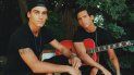 Maxi y Agustín, del dúo argentino de pop rock MYA, que grabaron la canción Una y mil veces junto a Mau y Ricky. Maxi y Agustín, del dúo argentino de pop rock MYA, que grabaron la canción Una y mil veces junto a Mau y Ricky.