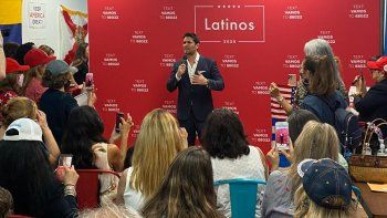 El actor y cineasta Eduardo Verastegui, asesor de la Casa Blanca en la Iniciativa para la Prosperidad Hispana en un evento de campaña en la cudad de Miami. El actor y cineasta Eduardo Verastegui, asesor de la Casa Blanca en la Iniciativa para la Prosperidad Hispana en un evento de campaña en la cudad de Miami.
