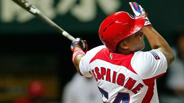 Entre los bateadores que serán más observados en esta serie está Alfredo Despaigne, quien jugará en calidad de refuerzo con el equipo Ciego de Ávila. (ARCHIVO) 