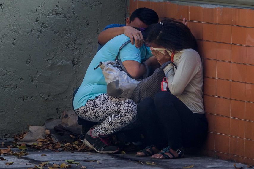 Las protestas, que además causaron cientos de heridos y detenidos, ocurrieron después que el TSJ inhabilitara a la Asamblea Nacional, medida que luego fue revertida