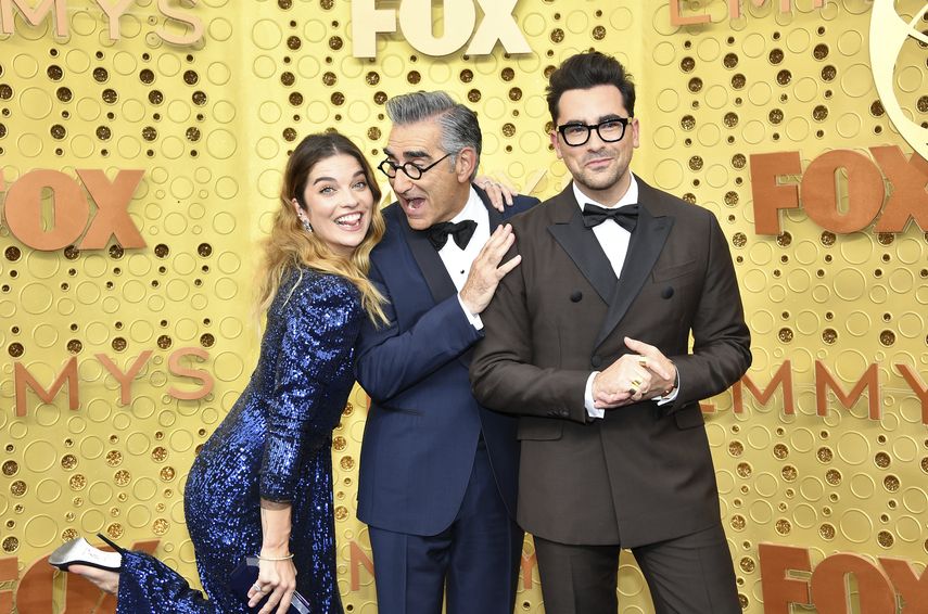 Annie Murphy, Eugene Levy y Daniel Levy.