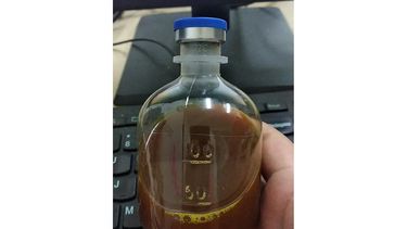Foto de agosto del 2020 suministrada por una mujer uigur que muestra una botella de una medicina tradicional china que es usada para combatir el coronavirus en la regi&oacute;n de Xinjiang a pesar de que no est&aacute; comprobado que sea efectiva contra el virus. A menudo las autoridades obligan a la gente a ingerir la medicina.&nbsp;