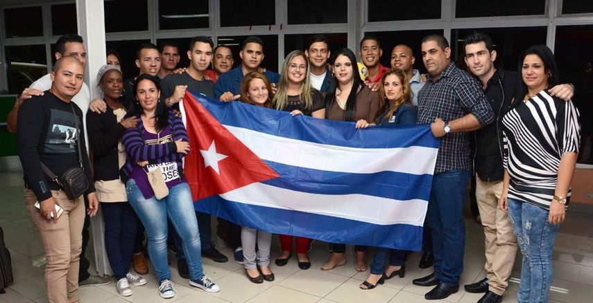 Delegación de la sociedad civil cubana a la VIII Cumbre de las Américas.