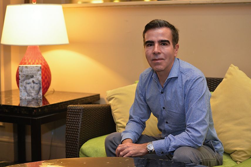 El escritor visitó la ciudad con motivo de la Feria del Libro. (ÁLVARO MATA)