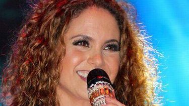 El motivo de esta decisión tiene que ver el revuelo mediático originado por la publicación de las fotografías de la vida privada de la artista, dice el comunicado. (Twitter)