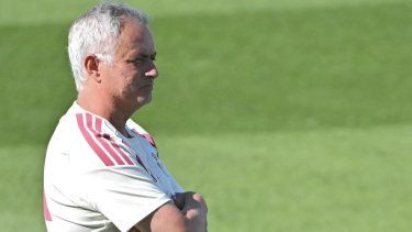 El director técnico del Real Madrid, el portugués José Mourinho, durante una práctica del equipo, el 24 de julio de 2026.