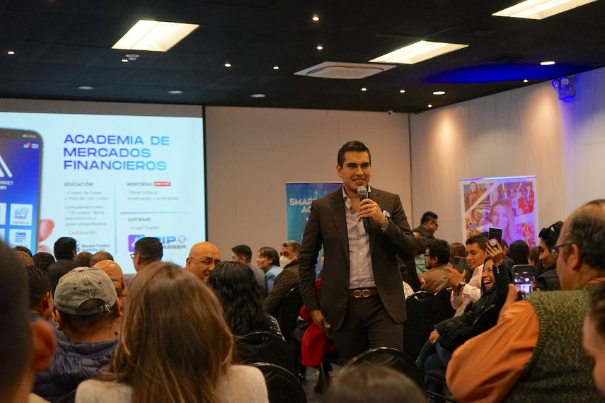 Christian Núñez, especialista en finanzas.&nbsp;