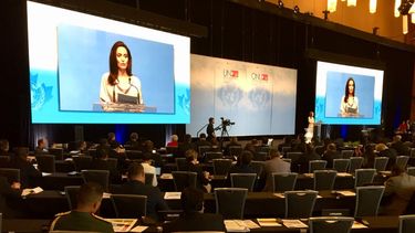 La actriz y activista Angelina Jolie durante su participación en la&nbsp;conferencia de ministros de Defensa sobre las misiones de paz de la&nbsp;ONU, en Vancouver, Canadá,