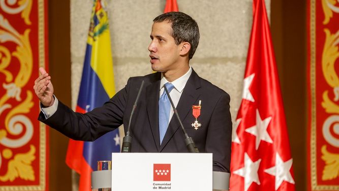 El presidente de la Asamblea Nacional Venezolana, Juan Guaid&oacute;, en el acto de la Comunidad de Madrid donde recibe la Medalla Internacional de la Comunidad de Madrid, en Madrid a 25 de enero de 2020.&nbsp;&nbsp;