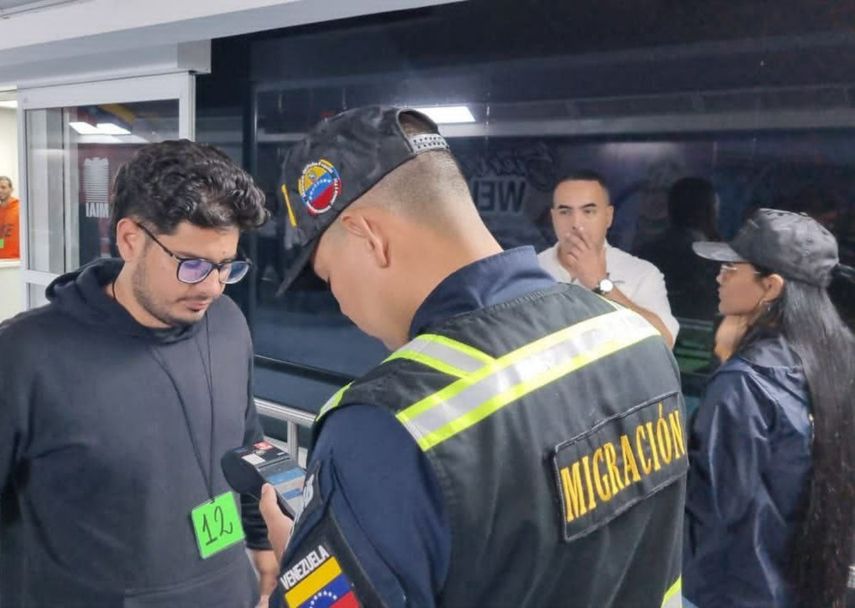 El 30 de agosto, llegaron a Venezuela 122 repatriados desde México