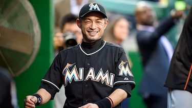 Ichiro dio cuatro hits y se sigue acercando a los 3000. (ARCHIVO)