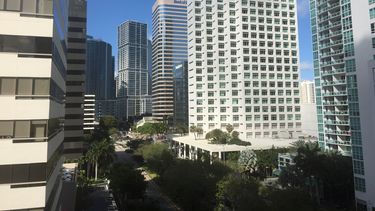 Vista parcial del distrito financiero en Miami.