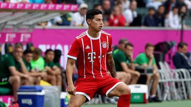 Traspasado al Real Madrid proveniente del Mónaco por 80 millones de euros a mediados de 2014, ese año James tributó en España como no residente.