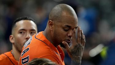 Martín Maldonado espera conseguir el segundo Guante de Oro como receptor en la Liga Americana y es uno de los 14 latinos en de los finalistas