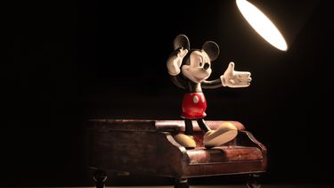 Mickey, Minnie y Goofy, se unen para un viaje emocionante y lleno de aventuras.