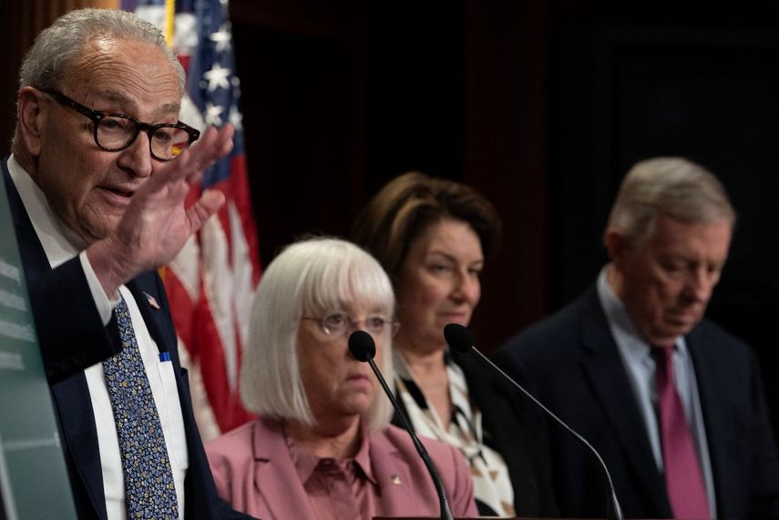 El jefe de la minoría demócrata en el Senado Chuck Schumer.