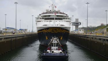 El Disney Wonder es solo uno de los cruceros que transitará por la ampliación del Canal de Panamá&nbsp;en la temporada de cruceros 2016-2017.