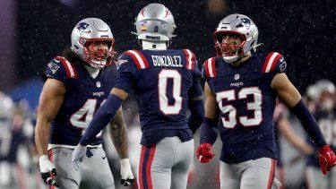 Christian González, esquinero colombiano de los Patriots de Nueva Inglaterra.