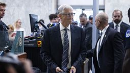 El cofundador de Microsoft, Bill Gates, llega para testificar ante la investigación del Comité de Supervisión de la Cámara de Representantes sobre Jeffrey Epstein en el Edificio de Oficinas Rayburn de la Cámara de Representantes en Washington. DC. El cofundador de Microsoft, Bill Gates, llega para testificar ante la investigación del Comité de Supervisión de la Cámara de Representantes sobre Jeffrey Epstein en el Edificio de Oficinas Rayburn de la Cámara de Representantes en Washington. DC.