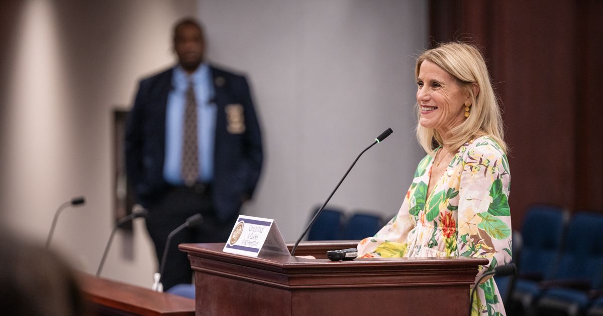 Florida aprueba ambicioso proyecto de ley sobre condominios pese a críticas de DeSantis