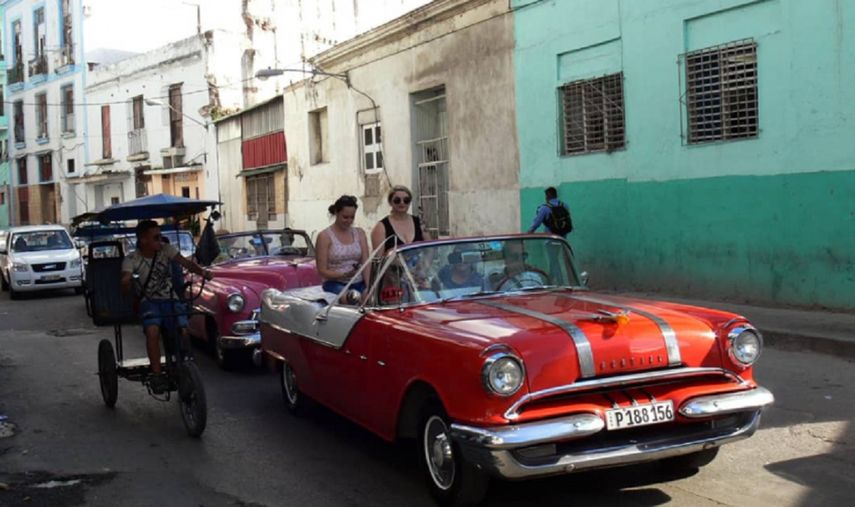 Transportistas privados en Cuba.