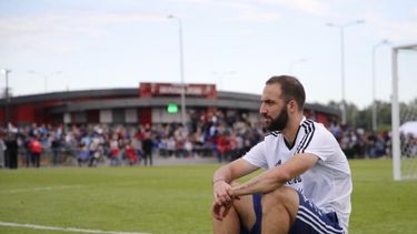El futbolista Gonzalo Higuaín en una foto publicada en su cuenta oficial de Twitter durante el mundial de fútbol Rusia 2018. Higuaín es el candidato más cercano a vertir la camiseta 9 del Inter Miami.
