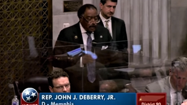 El demócrata John Deberry, Jr, durante un discruso ofrecido en Memphis. 