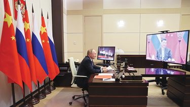 El gobernante ruso, Vladimir Putin, mantiene una&nbsp;reunión mediante video llamada con su homólogo&nbsp;chino, Xi Jinping.