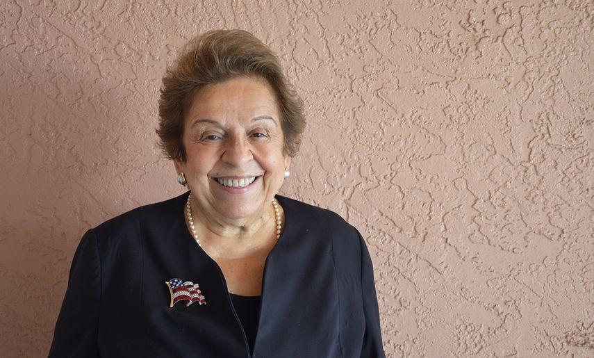 Donna Shalala, congresista federal Distrito 27, Florida.