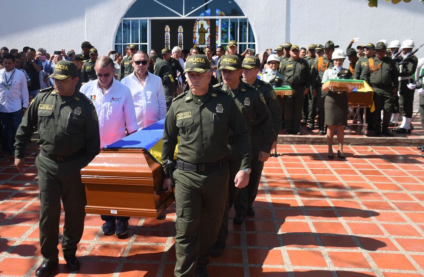 El Frente de Guerra Urbano del ELN se atribuyó el atentado de Barranquilla que este sábado dejó cinco policías muertos y 41 heridos
