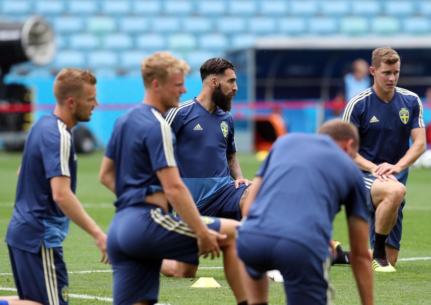 Durmaz y su familia recibieron amenazas de muerte tras la derrota sueca.