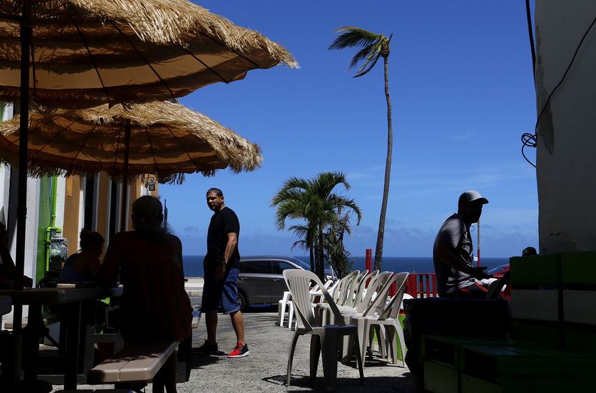 Vista del restaurante El Adoquín del Patio, en el barrio costero y popular La Perla en San Juan,&nbsp;Puerto Rico.