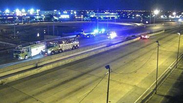 Un automóvil que circulaba en dirección norte a la altura de la Kendall Drive colisionó con varios vehículos.