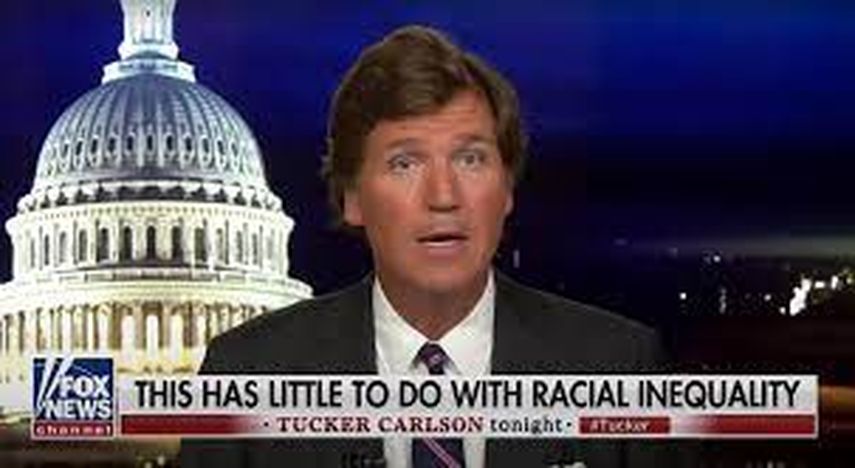 Tucker Carlson, presentador estrella de Fox News y querido por la derecha estadounidense.