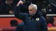 El entrenador portugués José Mourinho, en ese entonces del Fenerbahce, gesticula durante un partido, el 24 de febrero de 2025.