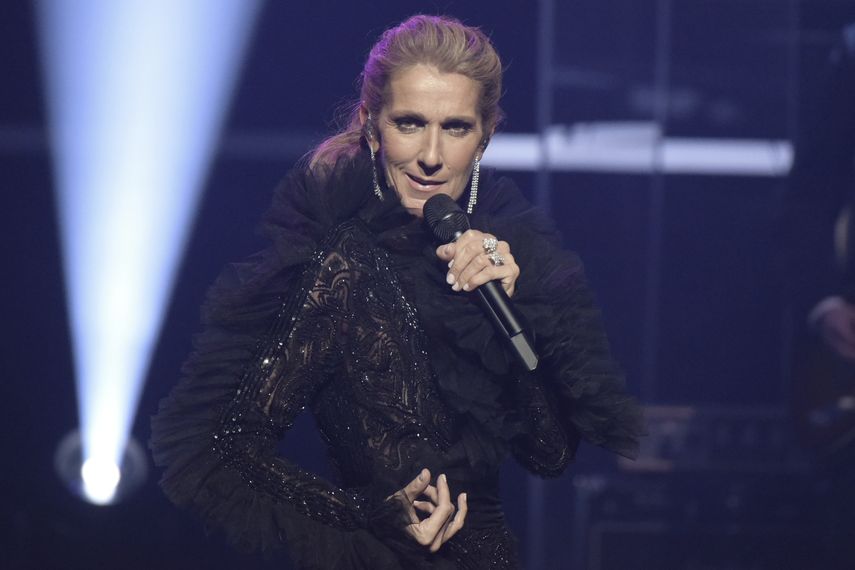 Celine Dion act&uacute;a en el anfiteatro del&nbsp;Ace Hotel, en Los Angeles.