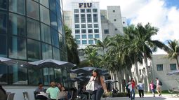 Vista parcial de Florida International University. Vista parcial de Florida International University.