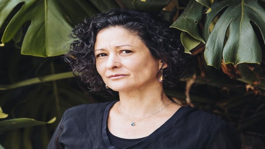 En esta imagen proporcionada por Penguin Random House, la escritora colombiana Pilar Quintana, ganadora del Premio Alfaguara de Novela 2021 por Los abismos.&nbsp;