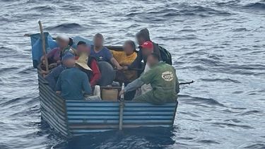 Estados Unidos insiste sobre el peligro de lanzarse al mar