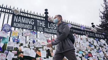 El estado de Nueva York ha sido el epicentro de la enfermedad en el pa&iacute;s norteamericano, ya que ha registrado m&aacute;s de 370.000 y m&aacute;s de 30.000 fallecimientos.