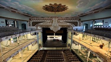 Vista interior del Teatro Martí en La Habana (Cuba), una reliquia patrimonial del siglo XIX que reabrirá sus puertas el próximo 24 de febrero tras casi 40 años de inactividad, con el renovado esplendor devuelto por una compleja restauración. (EFE)