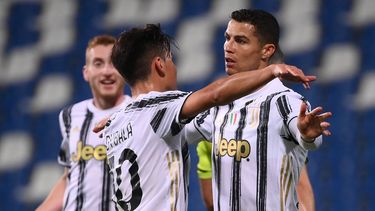 El delantero portugués de la Juventus, Cristiano Ronaldo, celebra tras anotar durante el partido de fútbol de la Serie A italiana Sassuolo vs Juventus el 12 de mayo de 2021 en el estadio Mapei-Citta del Tricolore en Reggio Emilia. &nbsp; &nbsp;
