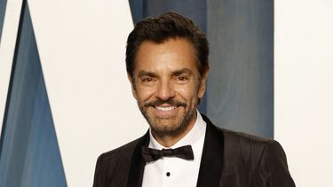 Eugenio Derbez asiste a la Vanity Fair Oscar Party 2022 organizada por Radhika Jones en el Wallis Annenberg Center for the Performing Arts el 27 de marzo de 2022 en Beverly Hills, California.&nbsp;