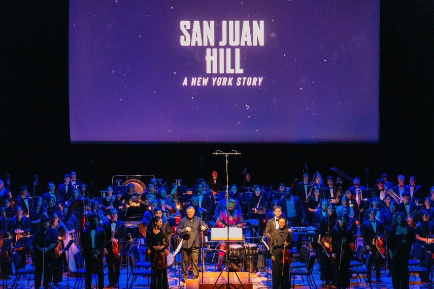 Etienne Charles, Gerard Schwarz, Creole Soul y la Orquesta Sinfónica Frost de la Frost School of Music de la Universidad de Miami, presentan el concierto, con entradas agotadas, 