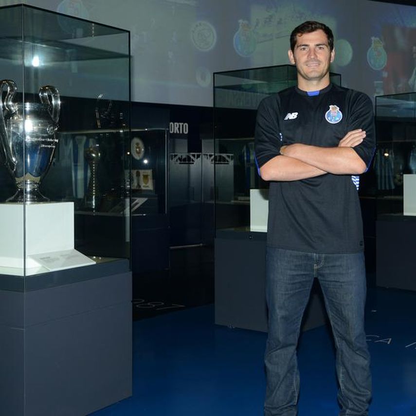 Será la primera vez que Casillas no vista los colores del Real Madrid o de la selección española. (CORTESÍA)