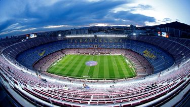 Vista general del estadio Camp Nou, Barcelona, 30 de enero de 2020. El Barcelona ha subastado una obra de arte digital que muestra un gol histórico de Johan Cruyff por $693.000 en la casa Sothebys de Nueva York. Es el primer token no fungible (NFT) del club.&nbsp;