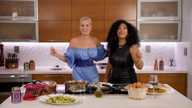 La Mulata del Sabor en el show “Sabor Tropical con Sarah Rivera”.